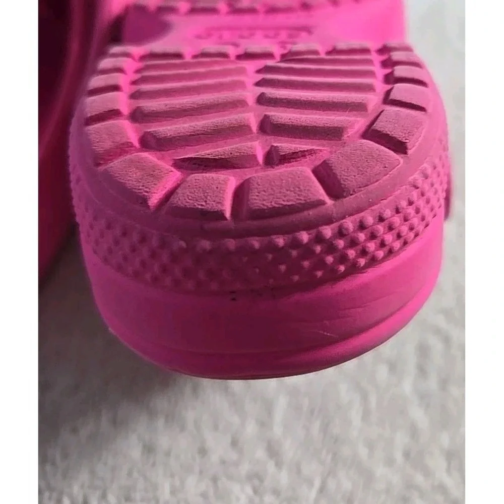 Crocs Slipon‎ Pink Child Size 11 Shoes